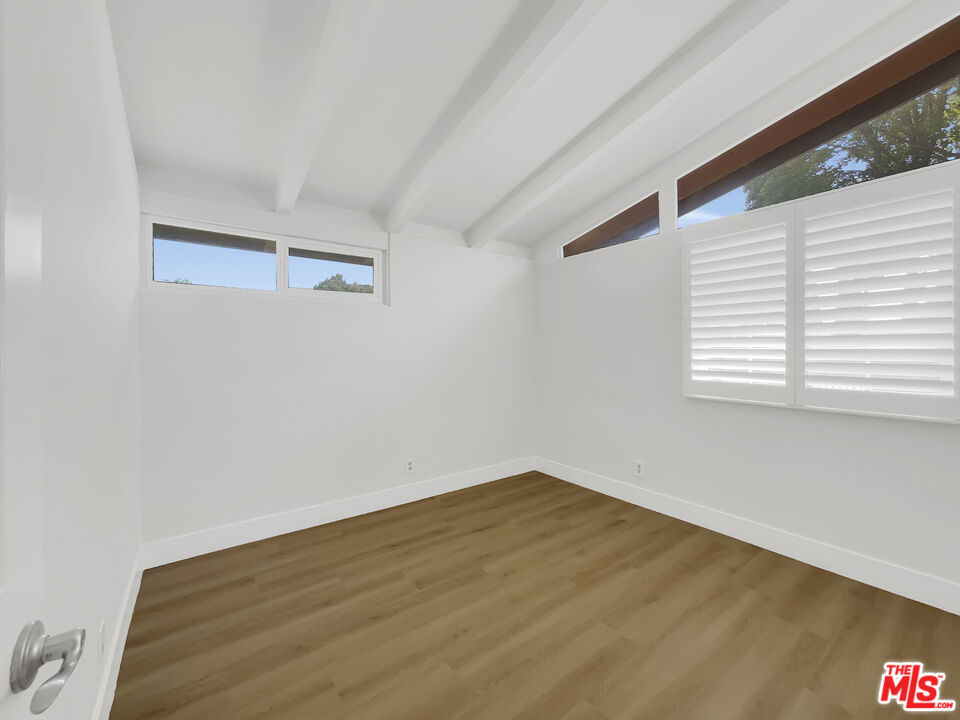 MLS #25478351 image #5