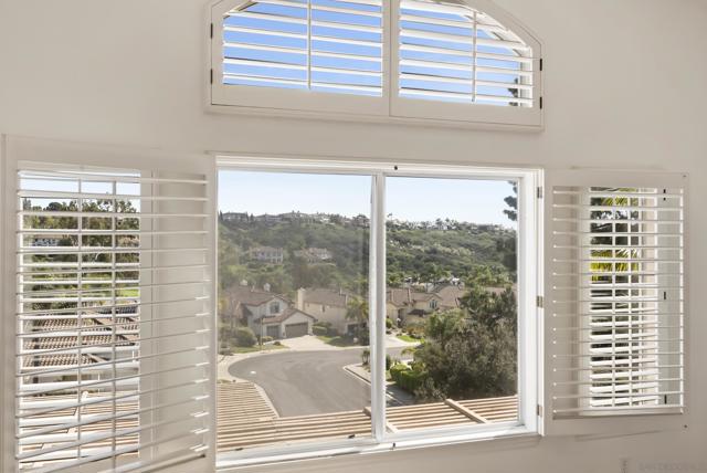 Image 27 of 48 For 6927 Wildrose Ter