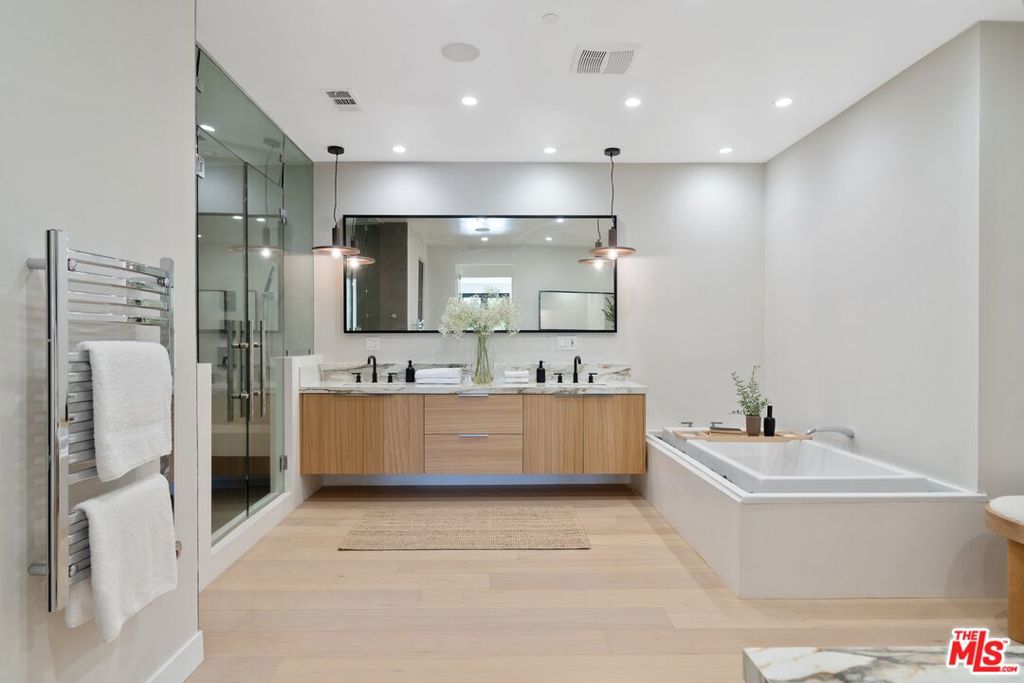 3768 Berry DriveStudio City img 46