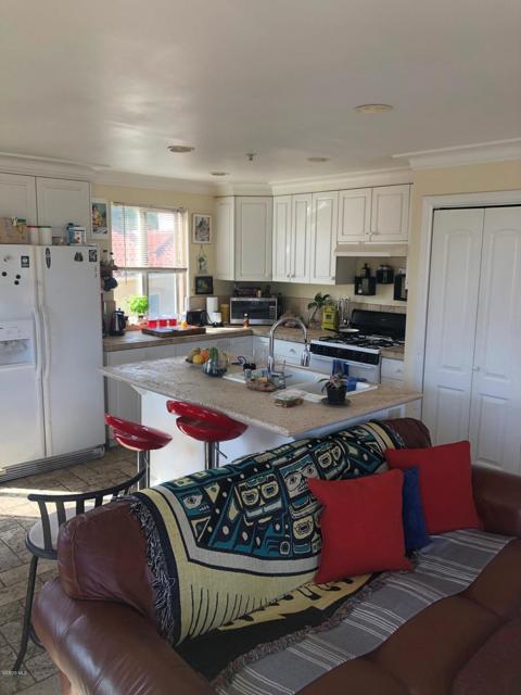 2220 Channel Drive, Ventura CA: https://media.crmls.org/mediaz/85f4cbd5-e62e-4eff-82ec-379f002d71ac.jpg