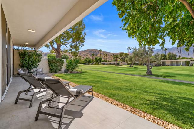 80 Lakeview Drive, Palm Springs, CA 92264