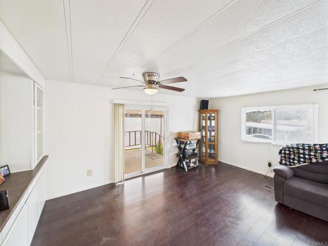 Detail Gallery Image 4 of 43 For 13460 Hwy 8 Business #124,  Lakeside,  CA 92040 - 2 Beds | 2 Baths