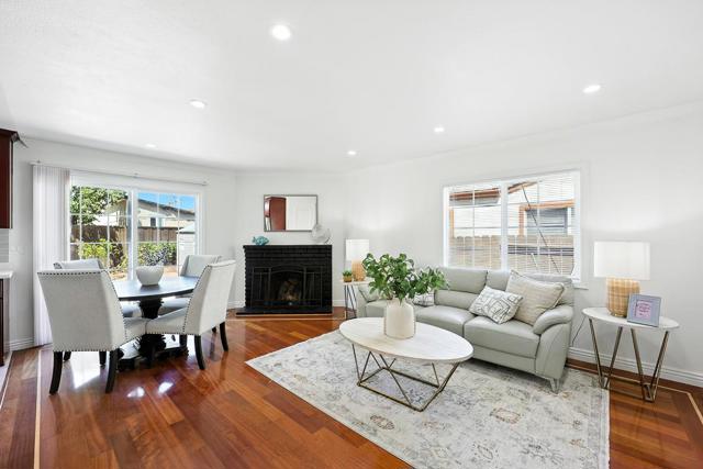 2507 Constellation Drive, Hayward CA: https://media.crmls.org/mediaz/85f73ed2-da3c-4682-99a9-bce328f368ff.jpg