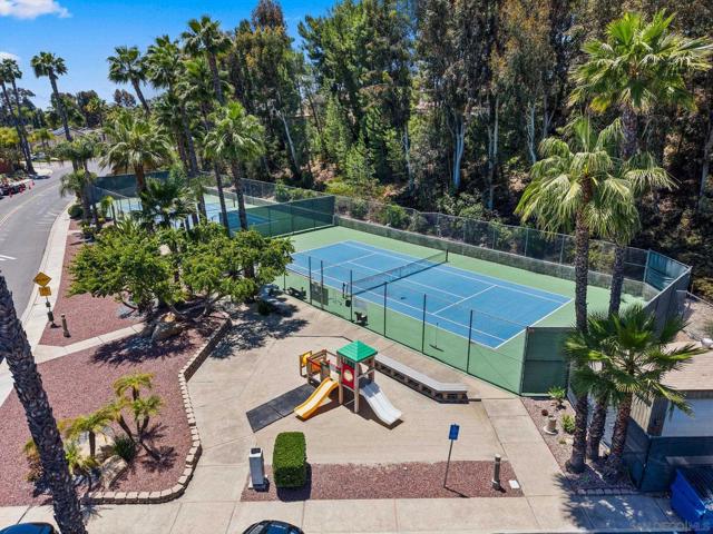 5751 Menorca Dr, San Diego CA: https://media.crmls.org/mediaz/85f834a0-17c8-4df1-a2d4-9a19c2a52dc2.jpg
