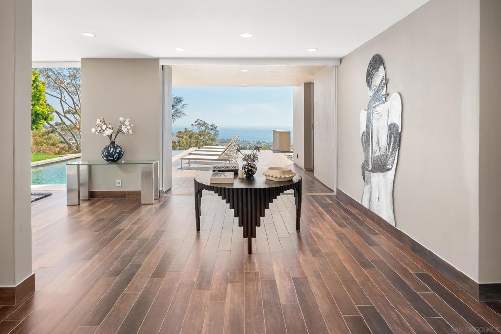 MLS #250041107SD image #11