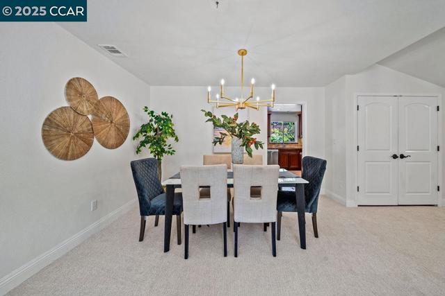 21 Mirango Ct, Clayton CA: https://media.crmls.org/mediaz/85f97348-98be-455b-bbe6-5b68a0f7fb73.jpg