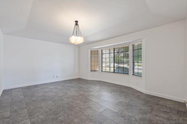 300 W Adrian Way, Hanford CA: https://media.crmls.org/mediaz/85f9c97a-a65f-4689-a45a-e2f81c2813dd.jpg