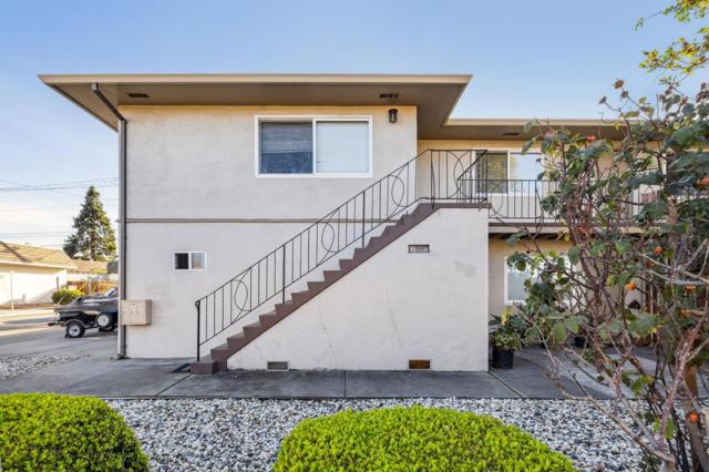 900 Toyon Drive, Burlingame CA: https://media.crmls.org/mediaz/85fac2f0-61b5-44d5-bc73-b3a1671ce149.jpg