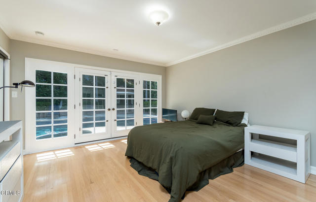 1535 Glenmont Drive, Glendale CA: https://media.crmls.org/mediaz/85fb2e09-3994-4273-93fc-d12c99e1858a.jpg