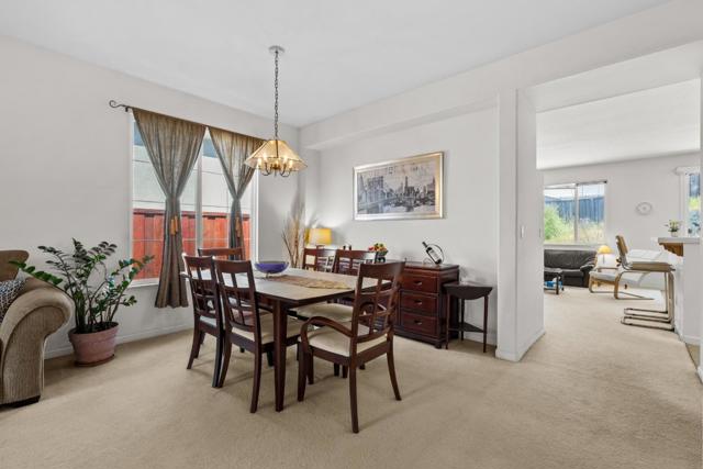 1085 Oakpoint Drive, Bay Point CA: https://media.crmls.org/mediaz/85fb69c8-3d71-41a1-9db2-e7a5c85cff69.jpg