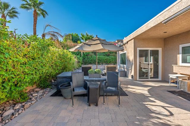 131 Vista Monte, Palm Desert, CA 92260