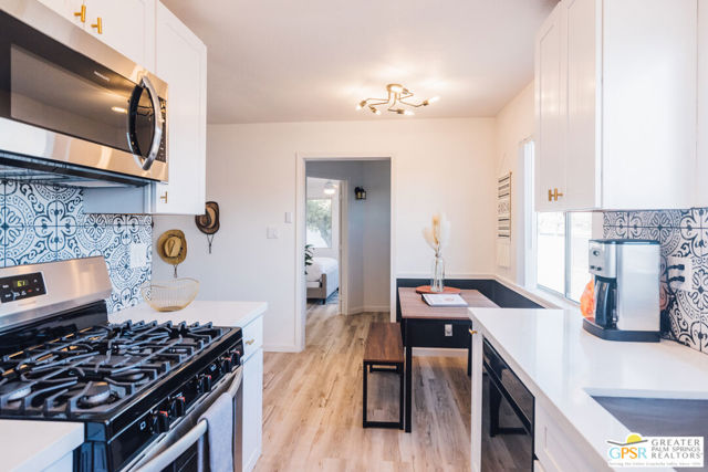6974 Apache Trail, Yucca Valley CA: https://media.crmls.org/mediaz/85fcc70a-9283-4228-8766-05f3245ac721.jpg