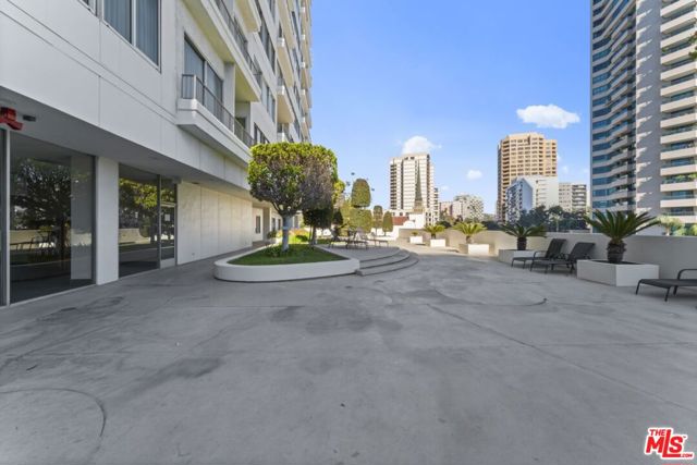 Image 22 of 33 For 10501 Wilshire Boulevard 1905