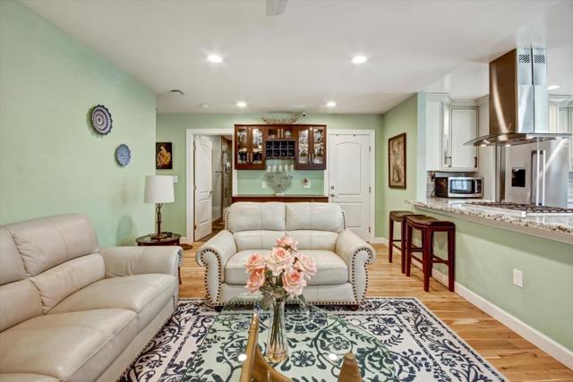 163 Roxbury, Santa Clara CA: https://media.crmls.org/mediaz/85fd2c85-8f7e-4091-8595-a3c4d0f7ae78.jpg
