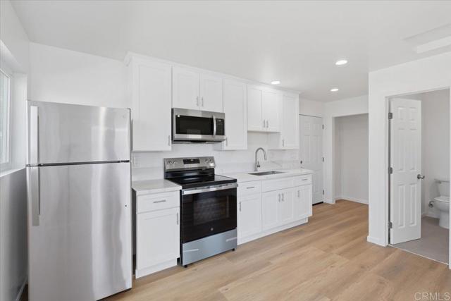 Detail Gallery Image 32 of 48 For 843 Alvin St, San Diego,  CA 92114 - 6 Beds | 4 Baths