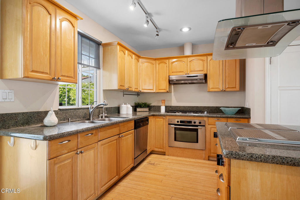 375 Berkshire Avenue La Canada Flintridge img 28