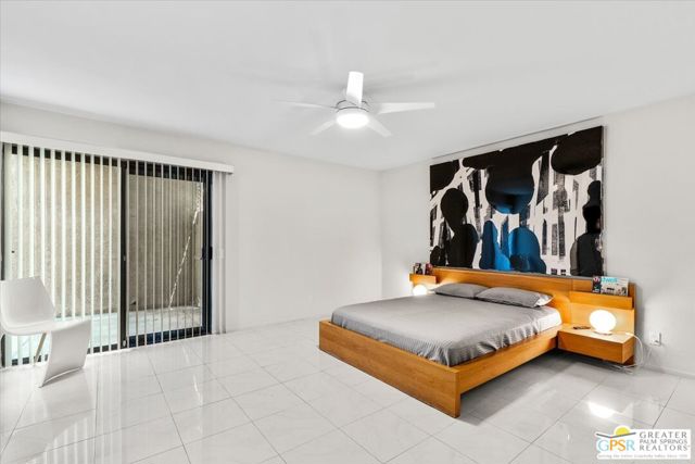 476 Bradshaw Lane, Palm Springs CA: https://media.crmls.org/mediaz/85fe50d9-3ad6-47dc-a85c-3c5d6435c8cf.jpg