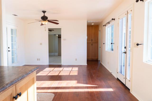 Detail Gallery Image 21 of 31 For 639 First Ave a,  Chula Vista,  CA 91910 - 3 Beds | 3 Baths