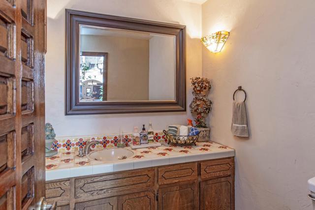 125 Springfield Road, Moss Landing CA: https://media.crmls.org/mediaz/86001b09-9091-4a9c-bf93-4bdb6e921eef.jpg