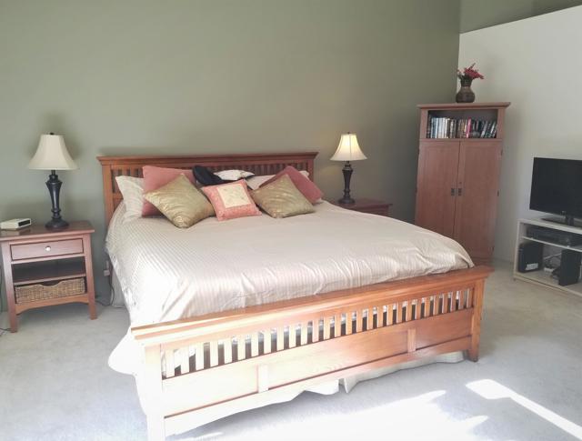 319 Vista Royale Drive, Palm Desert CA: https://media.crmls.org/mediaz/860062e5-9515-408b-97b0-7fe464123330.jpg