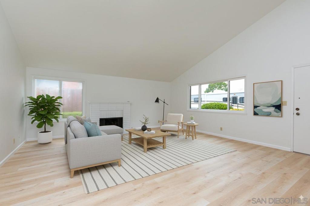 8819 Centaurus Way