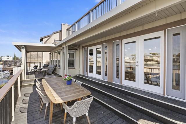 5067 Cabrillo, Discovery Bay CA: https://media.crmls.org/mediaz/860261ef-e1dc-4dae-b39e-8c7f81f593b6.jpg