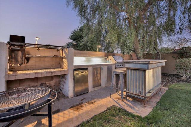 Image 34 of 36 For 80705 Apricot Lane