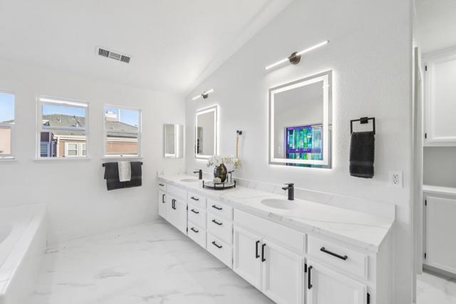 1527 Calco Creek Drive, San Jose CA: https://media.crmls.org/mediaz/8602dcbb-11d0-461c-b9a3-712ce1226ef1.jpg