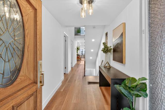 72 Cresta Vista Drive, San Francisco CA: https://media.crmls.org/mediaz/86038e30-f6a6-4b01-a4cb-756f7656a795.jpg