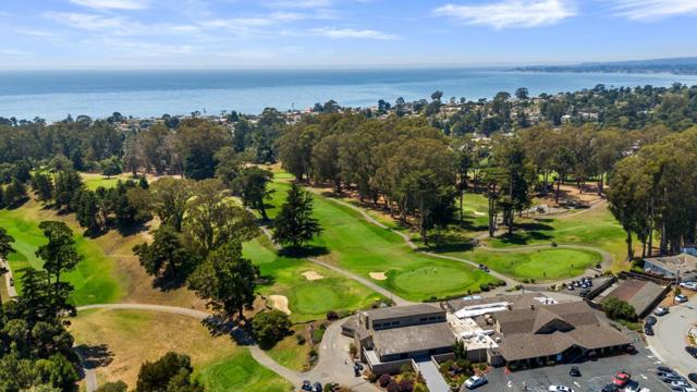 674 Clubhouse Drive, Aptos CA: https://media.crmls.org/mediaz/8603996e-ad60-4122-94f3-6fda50696e6d.jpg
