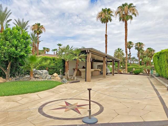 80394 Avenue 48, Indio CA: https://media.crmls.org/mediaz/8604c7ec-b94a-41bc-b2d1-91b727aec244.jpg