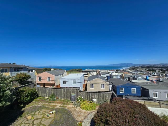 78 Seacliff Avenue, Daly City CA: https://media.crmls.org/mediaz/860575bb-a476-4a7f-9b0b-170db6df35d3.jpg