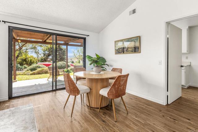 Detail Gallery Image 6 of 37 For 1731 Michael Glen, Escondido,  CA 92026 - 3 Beds | 2 Baths