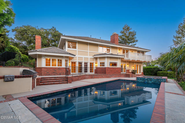 5320 Long Shadow Court, Westlake Village CA: https://media.crmls.org/mediaz/8605f107-5109-47da-beb2-6a57cb5fdd15.jpg