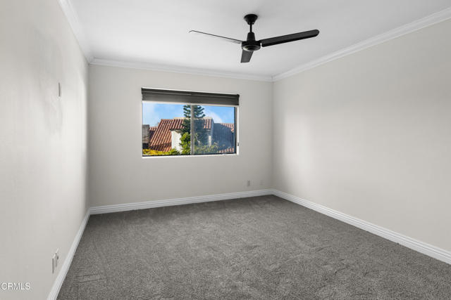 607 White Oak Lane, Newbury Park CA: https://media.crmls.org/mediaz/8608fed0-4c36-4f97-aa2b-eac8b4e22a84.jpg