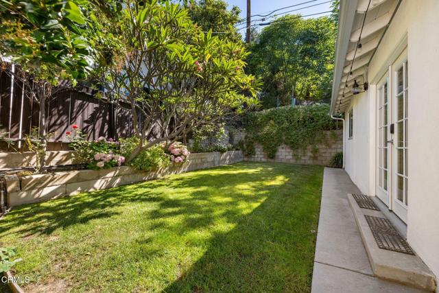 378 Grand Avenue, Monrovia CA: https://media.crmls.org/mediaz/86096aa6-2307-46d0-bd53-c2597a91a015.jpg