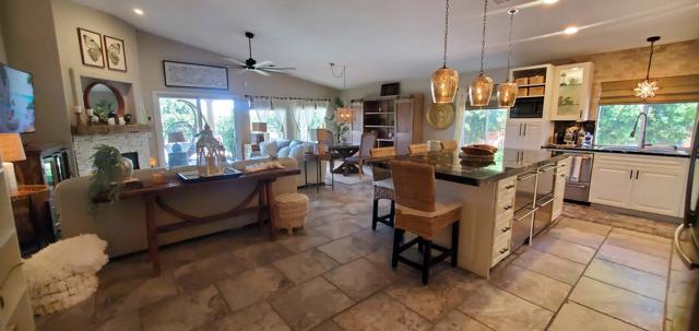 82570 Delano Drive, Indio CA: https://media.crmls.org/mediaz/8609d282-f549-4d8f-a409-9f5db9ebebcd.jpg