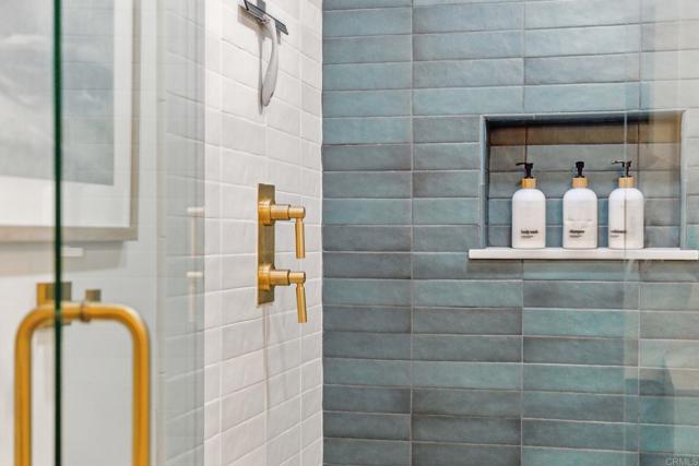 Detail Gallery Image 10 of 23 For 1562 Camino Del Mar, Del Mar,  CA 92014 - 1 Beds | 2 Baths