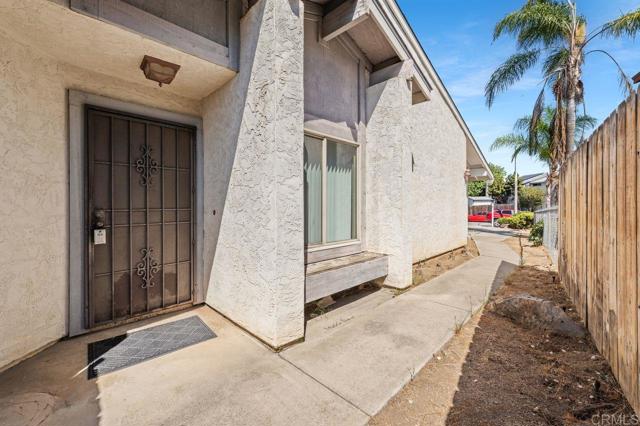 8338 Ora Belle Ln., El Cajon CA: https://media.crmls.org/mediaz/860b0ca2-daa4-4312-894e-4ab5b5cdbeb5.jpg
