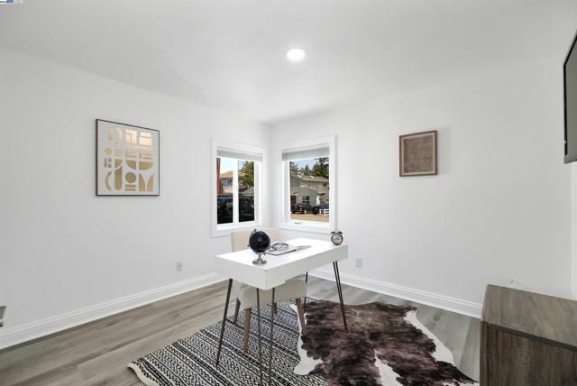 3254 Keith Ave, Castro Valley CA: https://media.crmls.org/mediaz/860db42a-c10a-449b-b3f3-af009b5adc1d.jpg