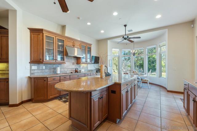 Image 19 of 74 For 2756 Mountain View