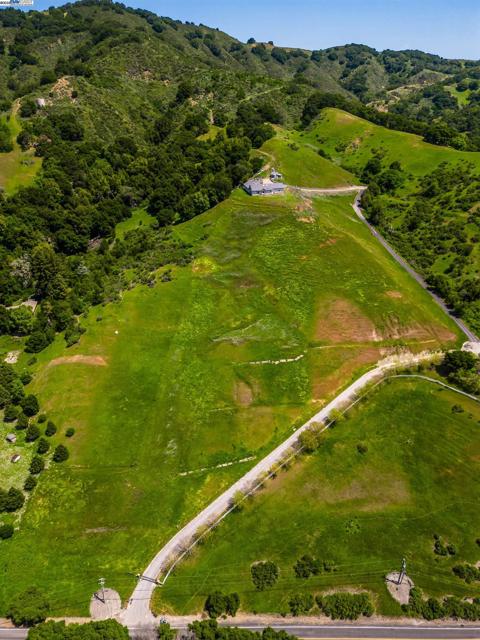 0 Bollinger Estates Ct, San Ramon CA: https://media.crmls.org/mediaz/8610606c-e010-496b-b240-512467ff33b3.jpg