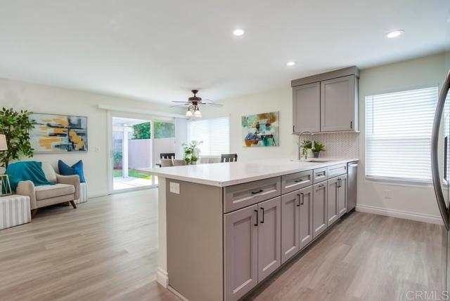 Detail Gallery Image 13 of 43 For 8313 Hydra Ln, San Diego,  CA 92126 - 4 Beds | 2 Baths