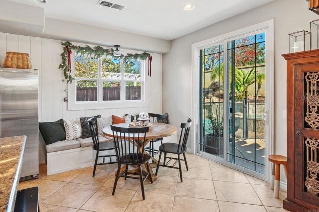 Detail Gallery Image 20 of 75 For 561 Chesterfield Cir, San Marcos,  CA 92069 - 4 Beds | 3 Baths