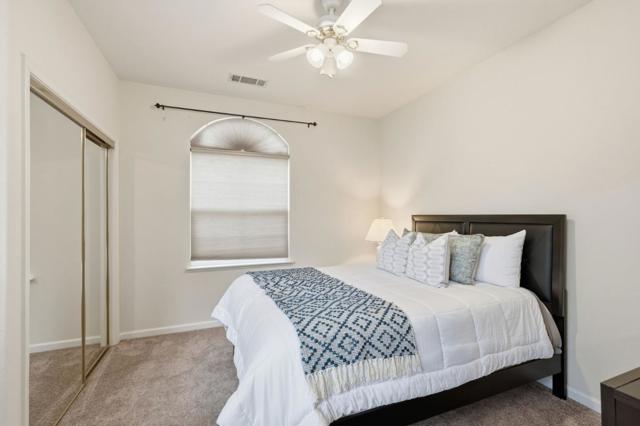 2405 Summerlin Drive, Modesto CA: https://media.crmls.org/mediaz/8613ccb6-603c-4db2-b102-8eb3ffb21a35.jpg