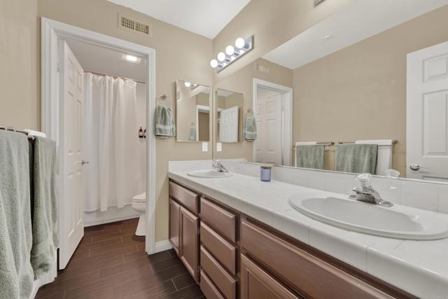 Detail Gallery Image 39 of 74 For 2223 Rock View Glen, Escondido,  CA 92026 - 4 Beds | 2/1 Baths