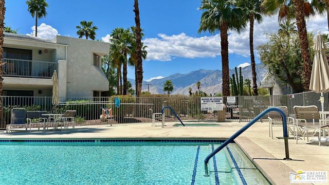 3155 E Ramon Road, Palm Springs CA: https://media.crmls.org/mediaz/8616d732-2000-4820-a7ea-49a491460bd3.jpg