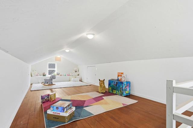 1127 Norval Way, San Jose CA: https://media.crmls.org/mediaz/8617e868-e433-4687-8d39-865d342cef71.jpg