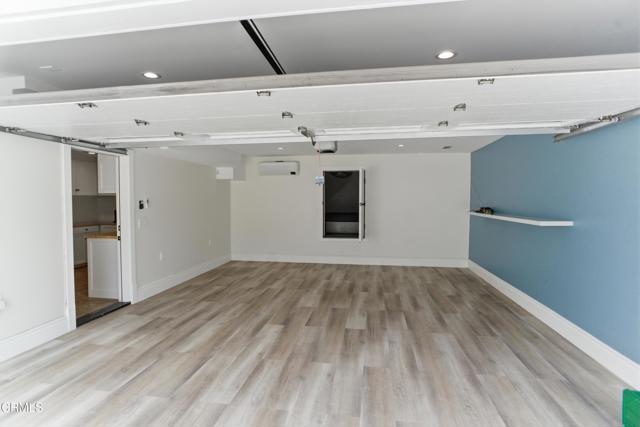 5 Bed Home for Sale in Los Angeles, California