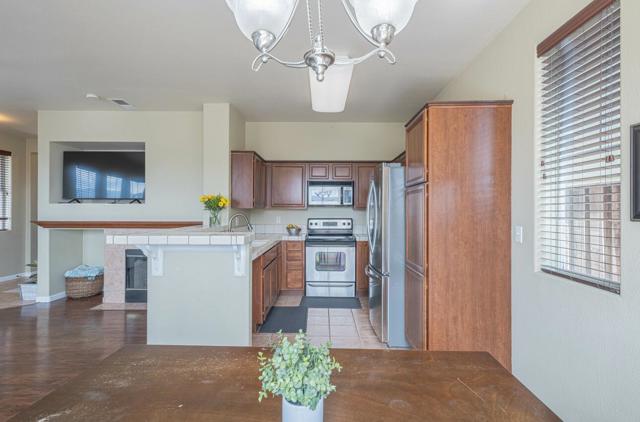 271 Azalea Place, Soledad CA: https://media.crmls.org/mediaz/86193fd2-9d9a-4f6c-8e66-32fa2b3559e1.jpg